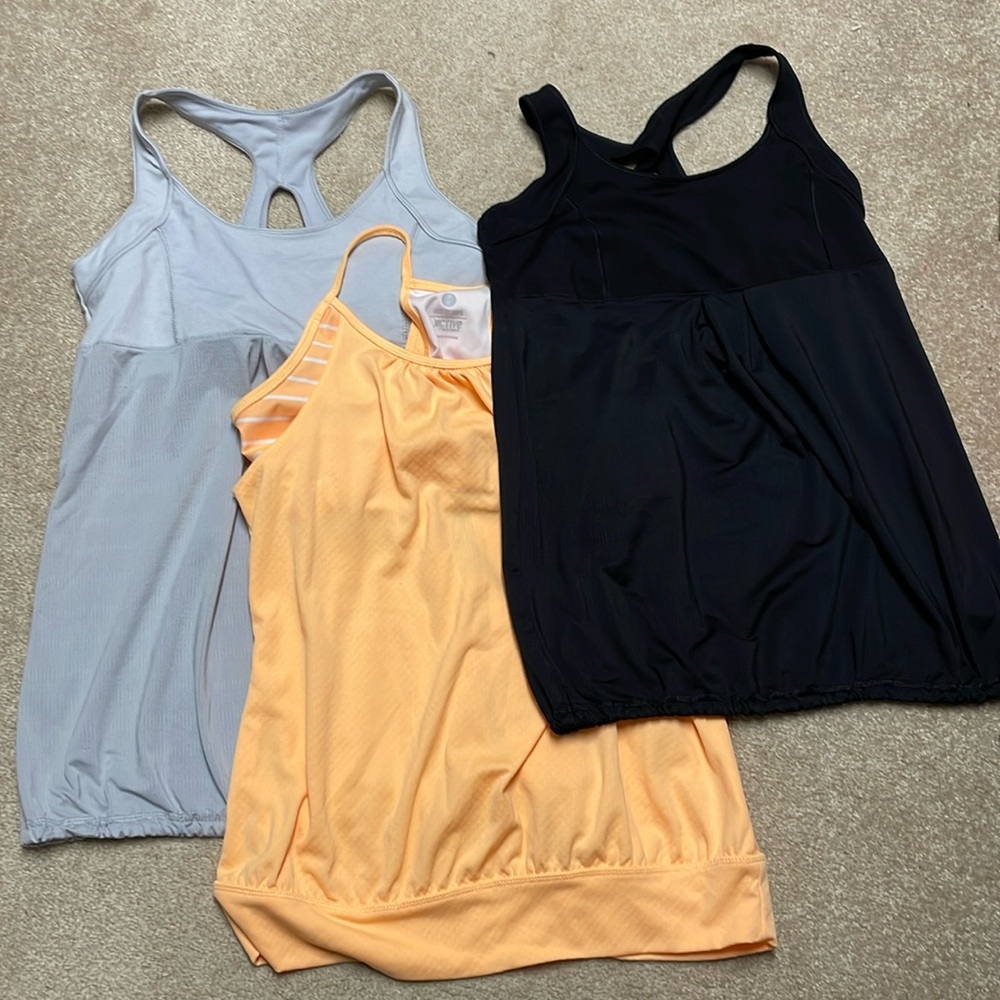 Old Navy Workout Tops